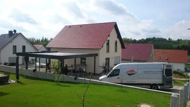 Carport Montage - Servicefahrzeug