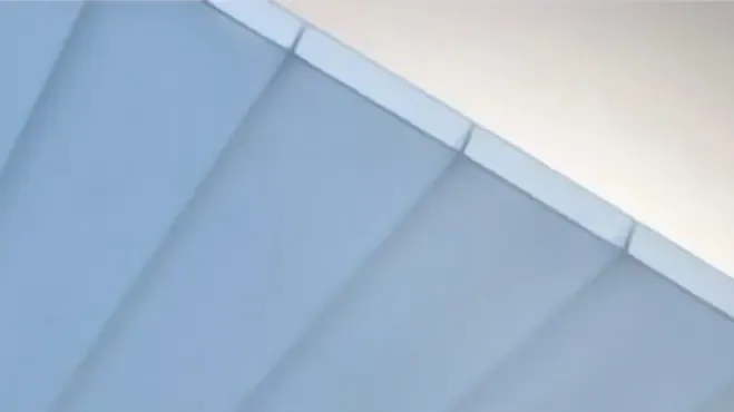 AAA, SDP 16–64 Acryl, NO DROP Lichtdurchlässigkeit ca. 20 %, U-Wert 2,5 Dicke ca. 16 mm 75% der Sonnenenergie wird durch die Heat-Stop-Beschichtung reduziert