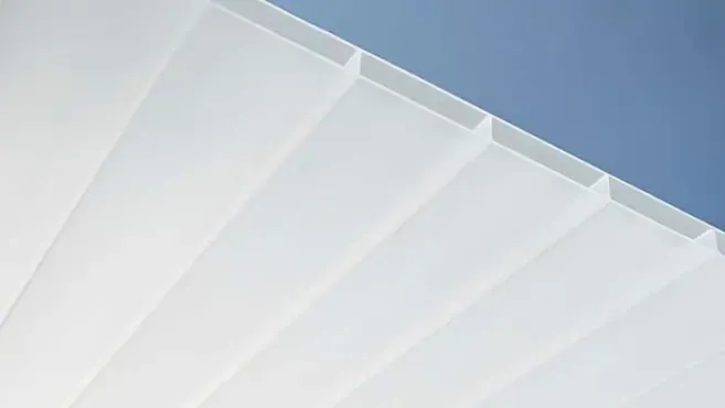 AAA, SDP 16–64 Acryl, NO DROP Lichtdurchlässigkeit ca. 74 %, U-Wert 2,5 Dicke ca. 16 mm